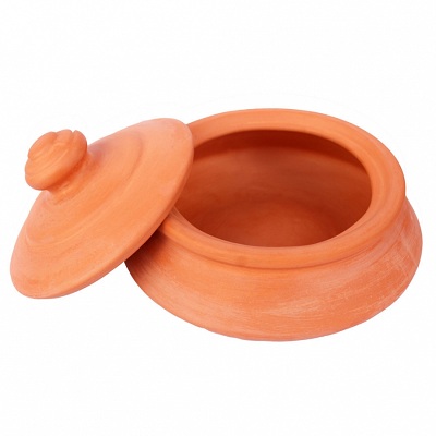 ಕ್ಲೇ ಕರಿ ಪಾಟ್ ಅನ್ನು ಮುಚ್ಚಳದೊಂದಿಗೆ